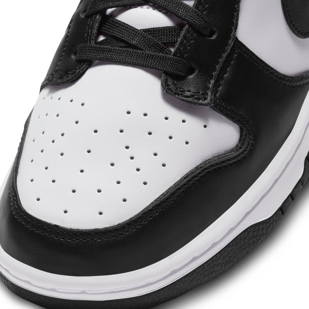 NIKE DUNK LOW RETRO -  WHITE/BLACK-WHITE