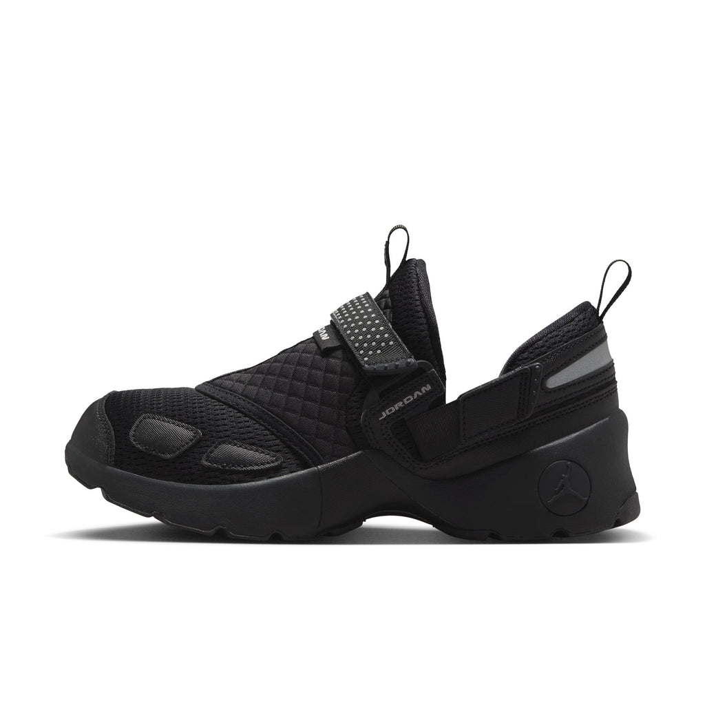 WOMENS AIR JORDAN TRUNNER LX - BLACK/BLACK-BLACK