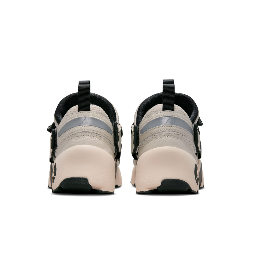 WOMENS AIR JORDAN TRUNNER LX - LT OREWOOD BRN/ANTHRACITE