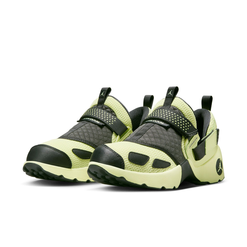 WOMENS AIR JORDAN TRUNNER LX - LUMINOUS GREEN/ANTHRACITE