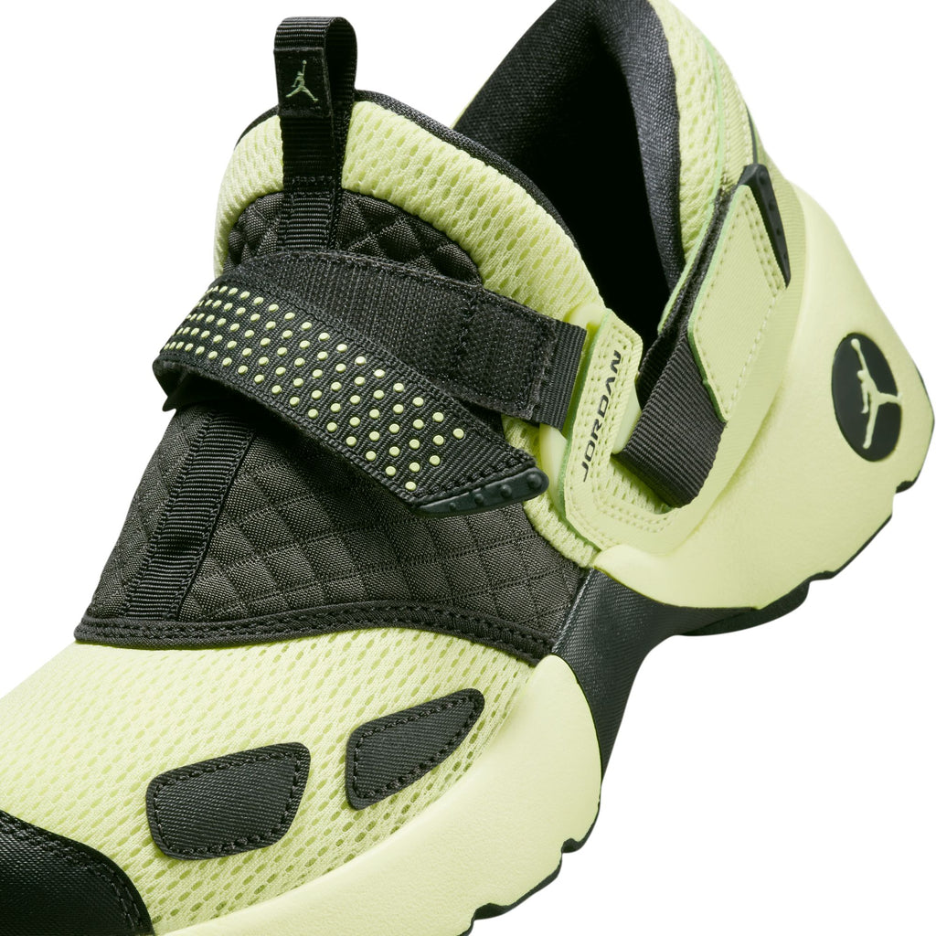 WOMENS AIR JORDAN TRUNNER LX - LUMINOUS GREEN/ANTHRACITE
