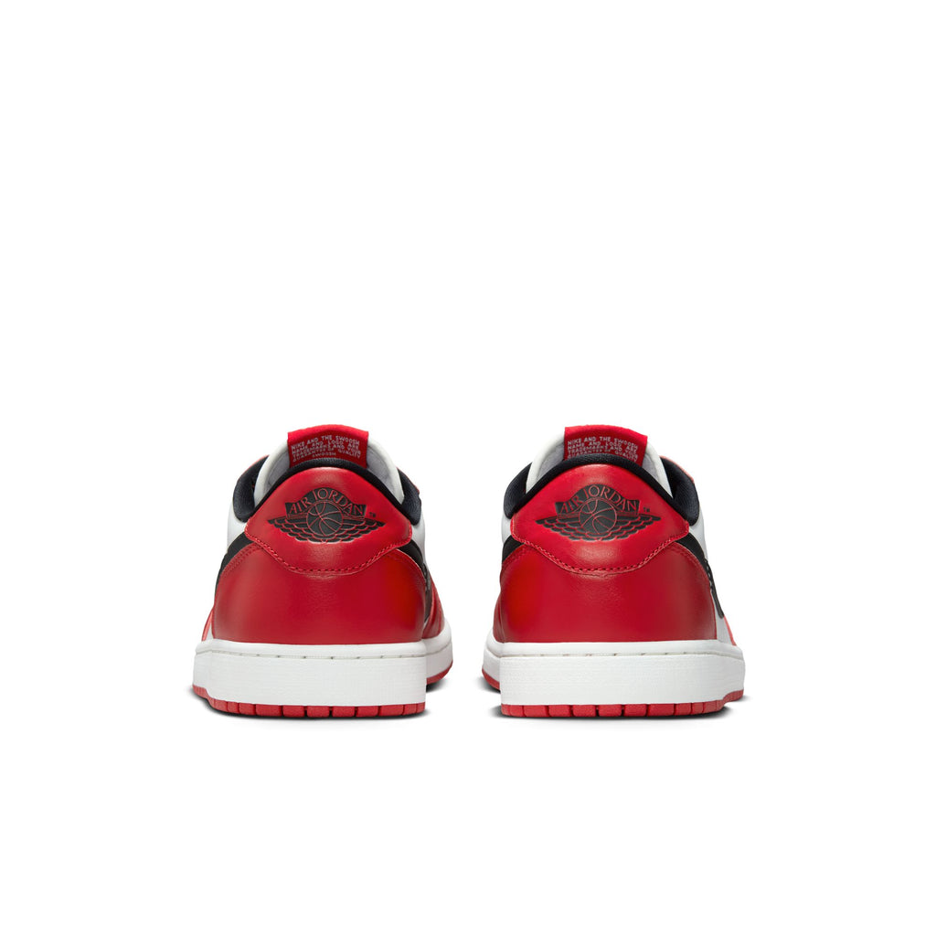 AIR JORDAN 1 LOW OG 'CHICAGO' - VARSITY RED/BLACK-SUMMIT WHITE