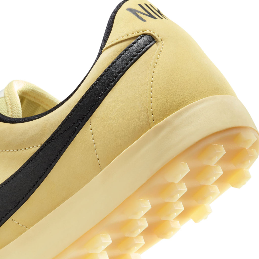 NIKE ASTROGRABBER - SOFT YELLOW/BLACK-SAIL-SAFETY ORANGE