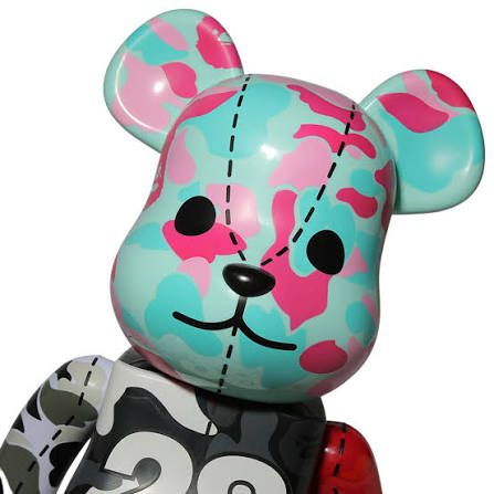 A BATHING APE 28TH ANNIVERSARY X MEDICOM BAPE CAMO #3 1000% BE@RBRICK - PINK
