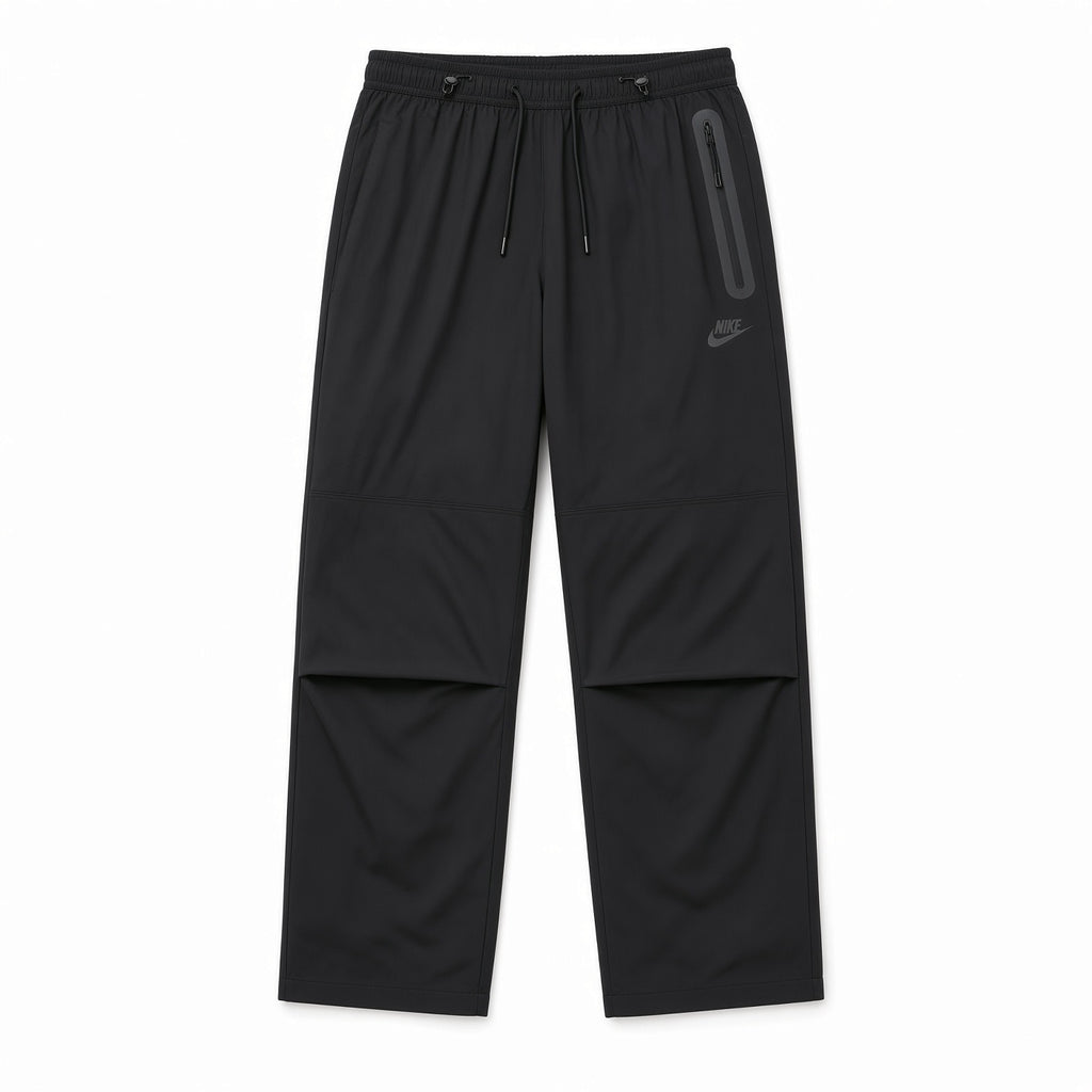 NIKE TECH WOVEN OVERSIZED PANT - BLACK