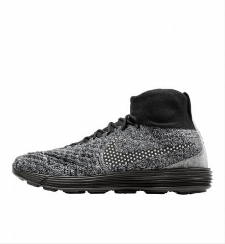 NIKE LUNAR MAGISTA II FK FC - BLACK/ WHITE