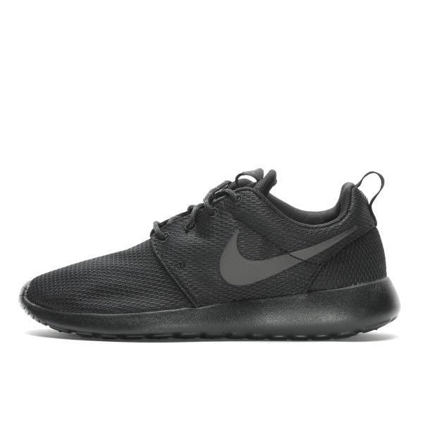 WOMEN'S NIKE ROSHE ONE - BLACK/BLACK