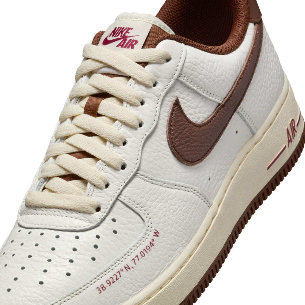 NIKE AIR FORCE 1 '07 "YARDRUNNER" - SAIL/CACAO WOW-COCONUT MILK