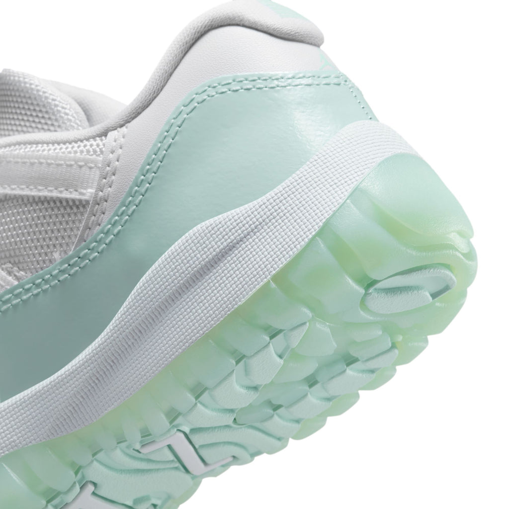 AIR JORDAN 11 RETRO LOW PS - WHITE/IGLOO