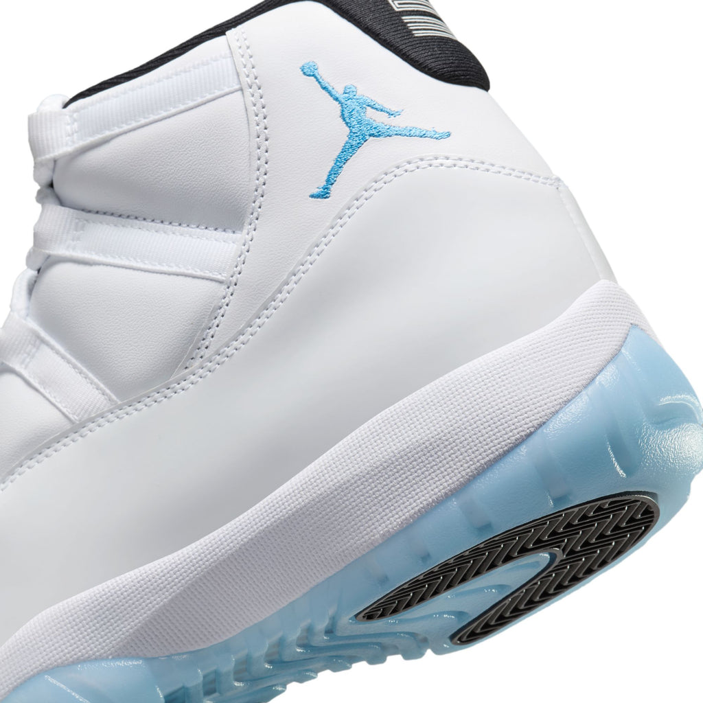 AIR JORDAN 11 RETRO - WHITE/LEGEND BLUE-BLACK