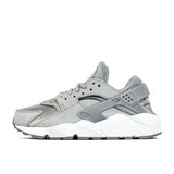 WOMEN'S NIKE AIR HUARACHE RUN SE - METALlIC SILVER/MATTE SILVER