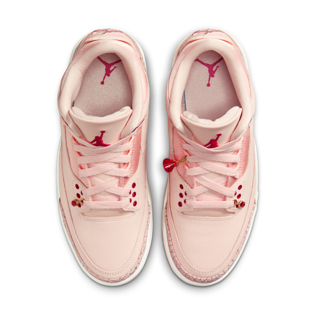 WOMEN'S AIR JORDAN 3 RETRO ‘TREAT YOURSELF’ - WASHED CORAL/GYM RED-SAIL