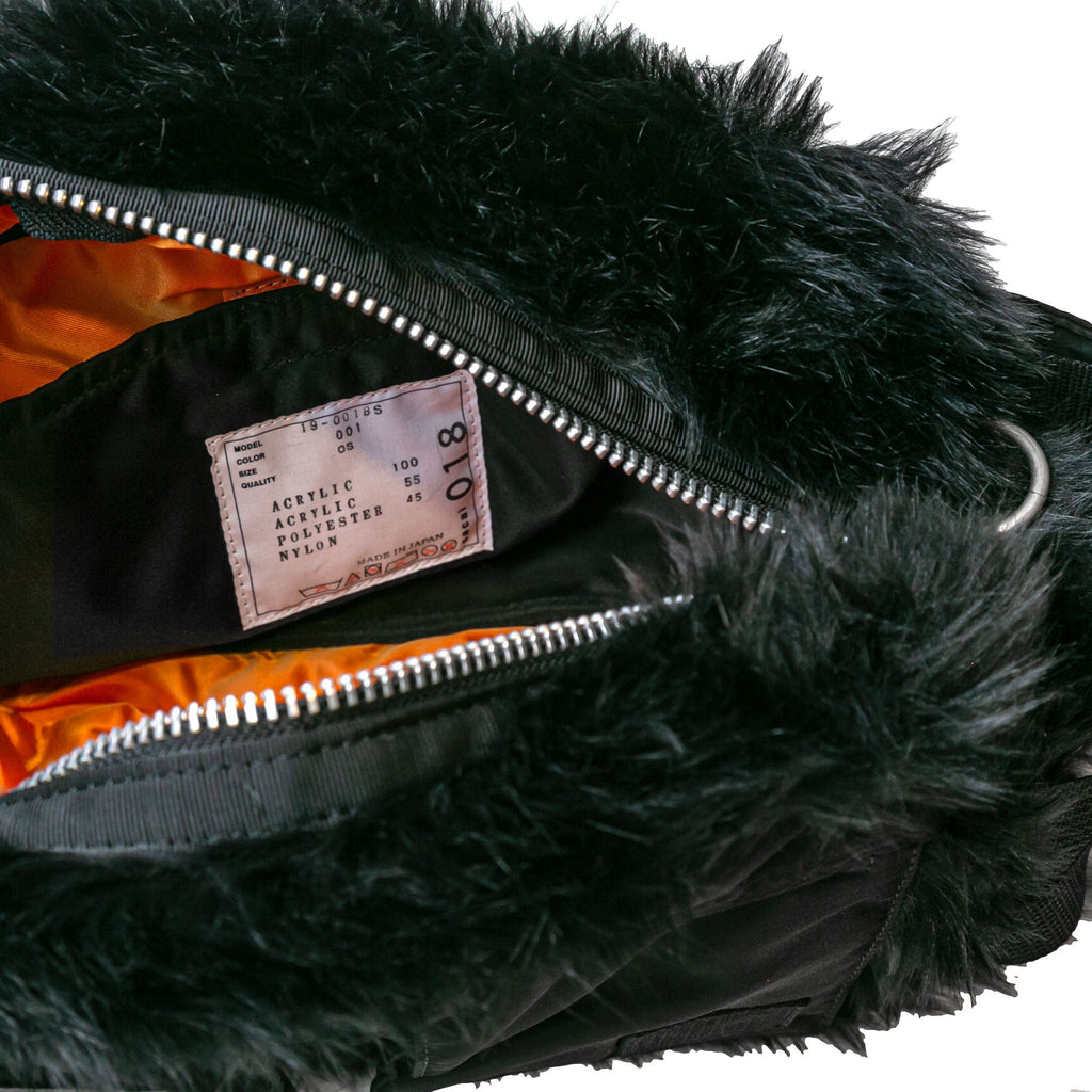 SACAI) FAUX FUR WAIST BAG - BLACK ( 19-0018S)