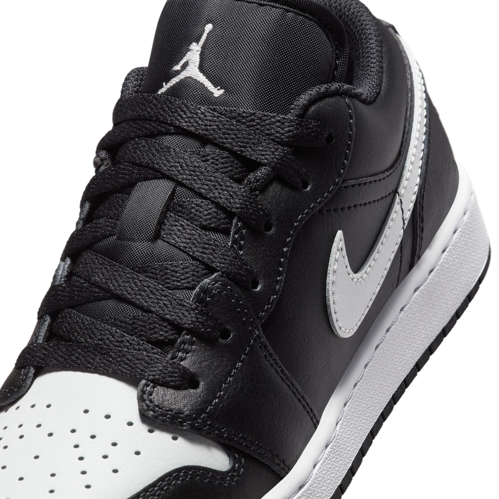 AIR JORDAN 1 LOW GS - BLACK/SUMMIT WHITE