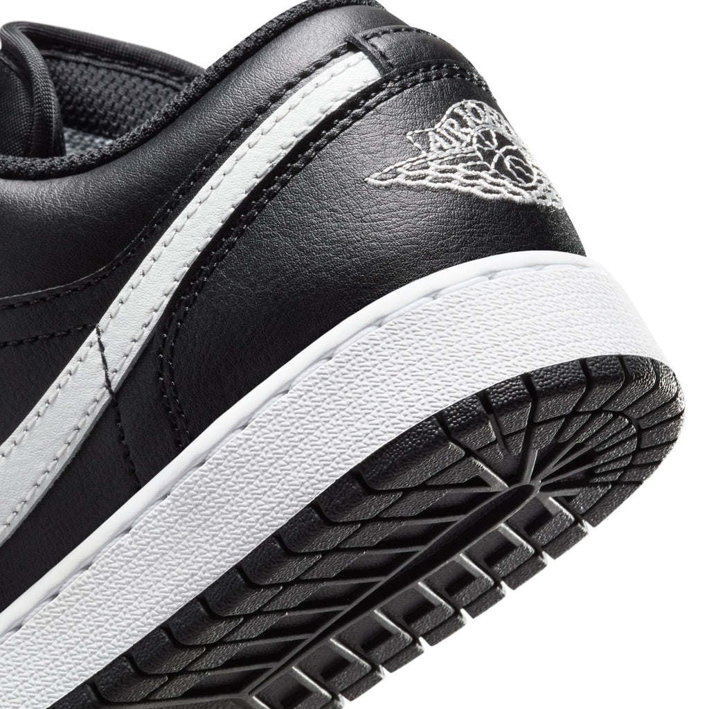 AIR JORDAN 1 LOW GS - BLACK/SUMMIT WHITE