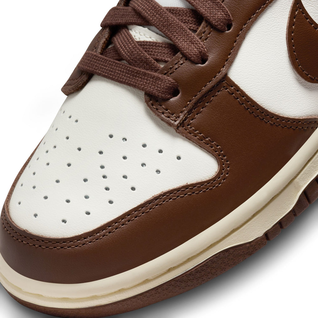 WOMENS NIKE DUNK LOW - SAIL/CACAO WOW-COCONUT MILK