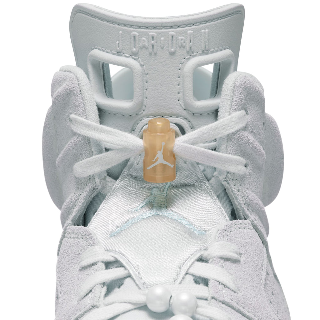 WOMENS AIR JORDAN 6 RETRO "PEARL" - PURE PLATINUM/GLACIER BLUE-METALLIC GOLD