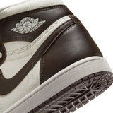 WOMEN'S AIR JORDAN 1 HIGH OG - BAROQUE BROWN/SAIL-LT MADDER ROOT
