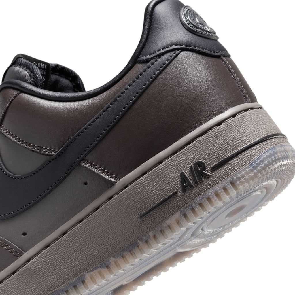 NIKE AIR FORCE 1 LOW - BLACK TEA/BLACK-PETRA BROWN-OLIVE GREY