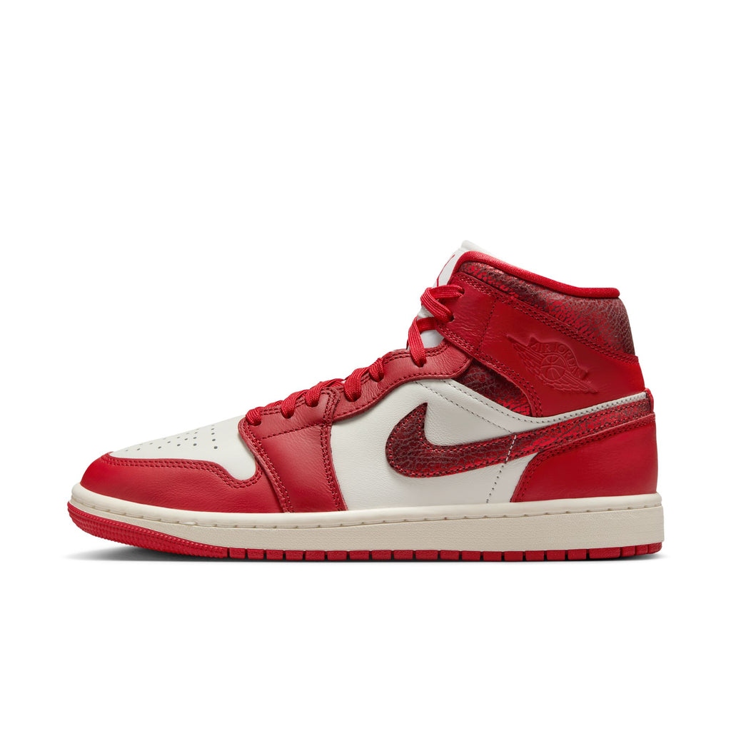 WOMENS AIR JORDAN 1 MID SE - SAIL/VARSITY RED-TEAM RED