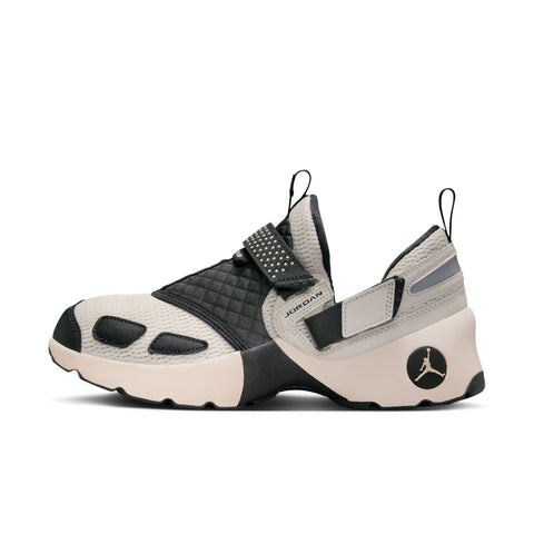 WOMENS AIR JORDAN TRUNNER LX - LT OREWOOD BRN/ANTHRACITE