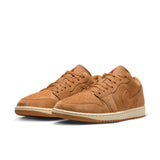 AIR JORDAN RETRO LOW SE - FLAX/FLAX-VARSITY RED-MUSLIN