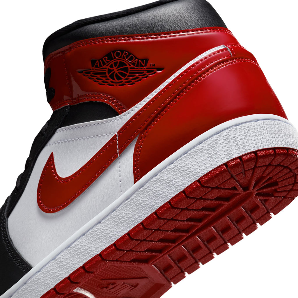 AIR JORDAN 1 MID SE - BLACK/VARSITY RED-WHITE