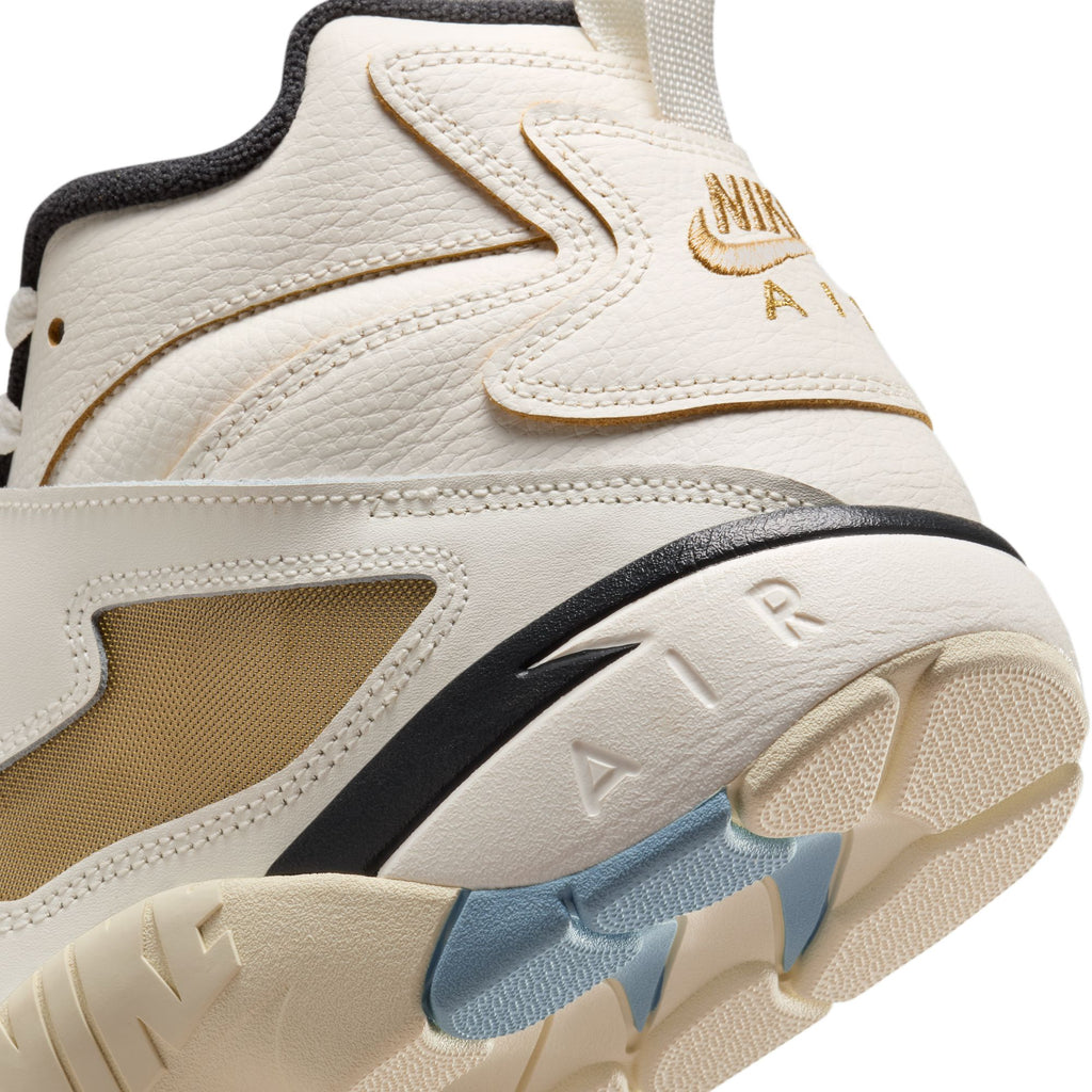 NIKE AIR DIAMOND TURF - SAIL/MICA BLUE-COCONUT MILK-OFF NOIR