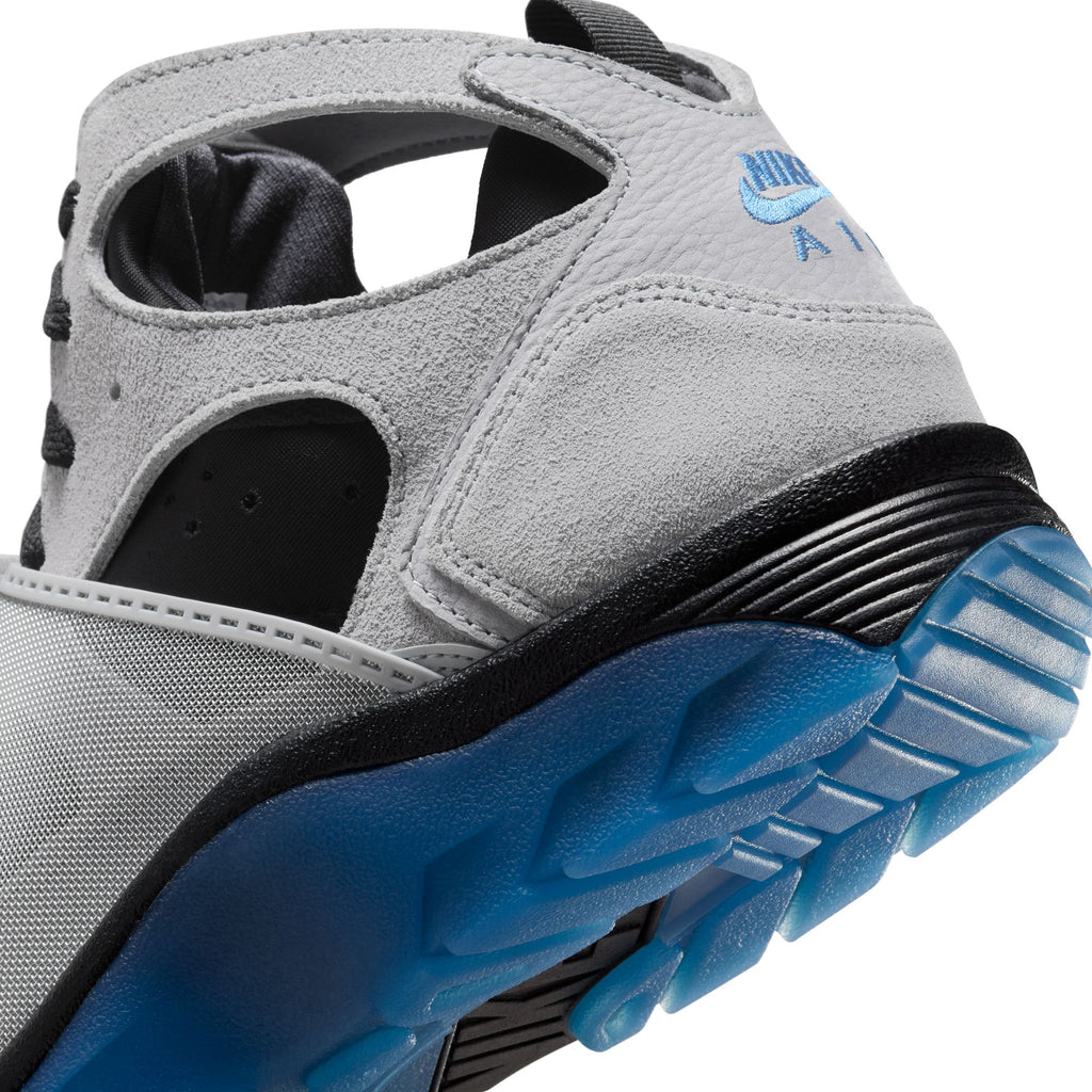 NIKE AIR TRAINER HUARACHE - WOLF GREY/STAR BLUE-BLACK
