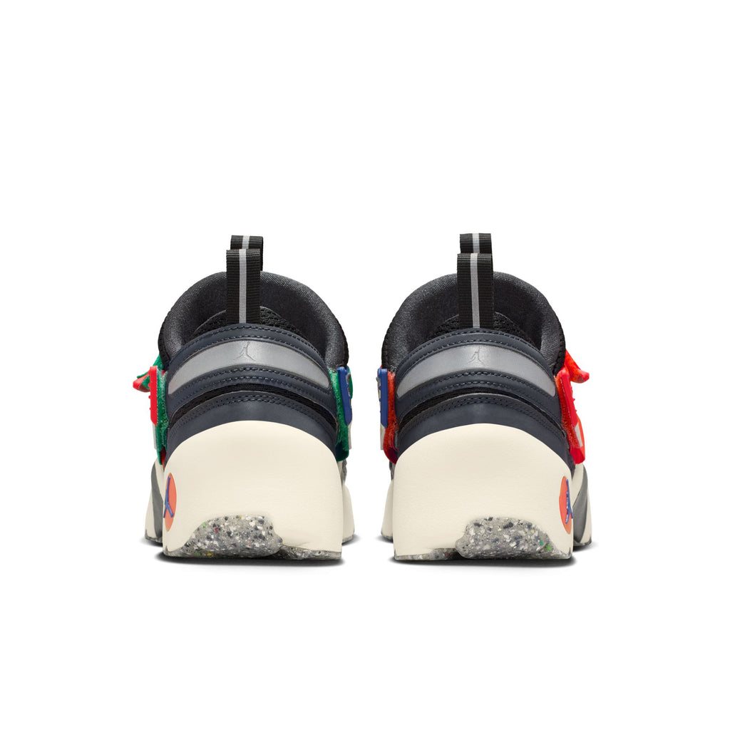 WOMENS AIR JORDAN TRUNNER LX - BLACK/WHITE-COCONUT MILK-ORANGE BLAZE