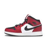 AIR JORDAN 1 MID GS ‘CHICAGO BLACK TOE’ - BLACK/GYM RED/WHITE