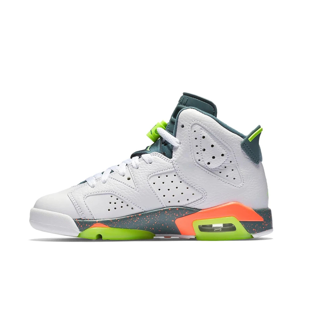 AIR JORDAN 6 RETRO “BRIGHT MANGO” - WHITE / GHOST GREEN-HASTA-  
BRIGHT MANGO