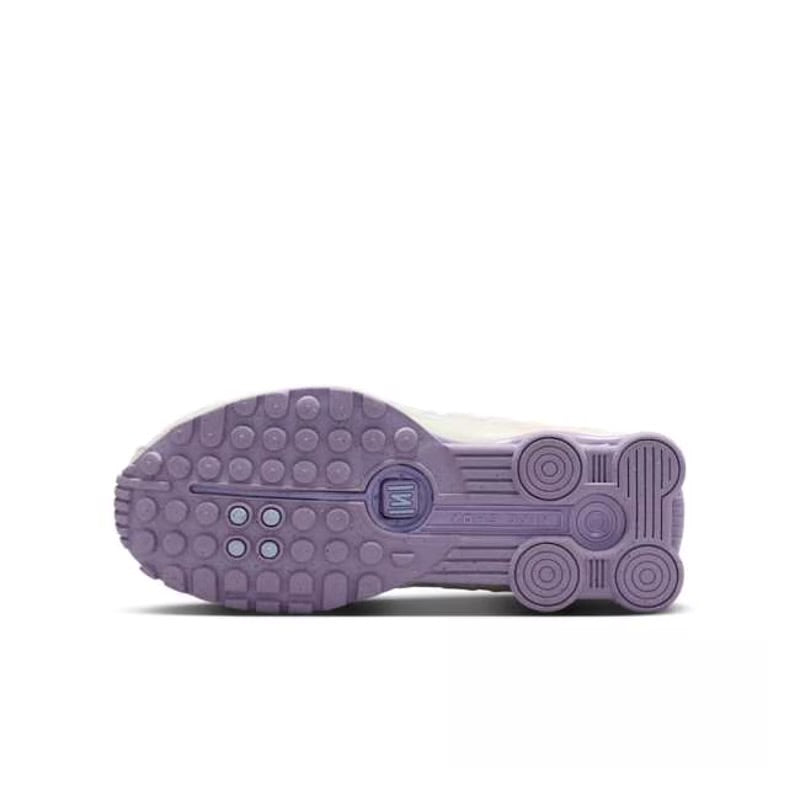 NIKE SHOX R4 GS – SOFT PEARL/CELESTINE BLUE-HYDRANGEAS