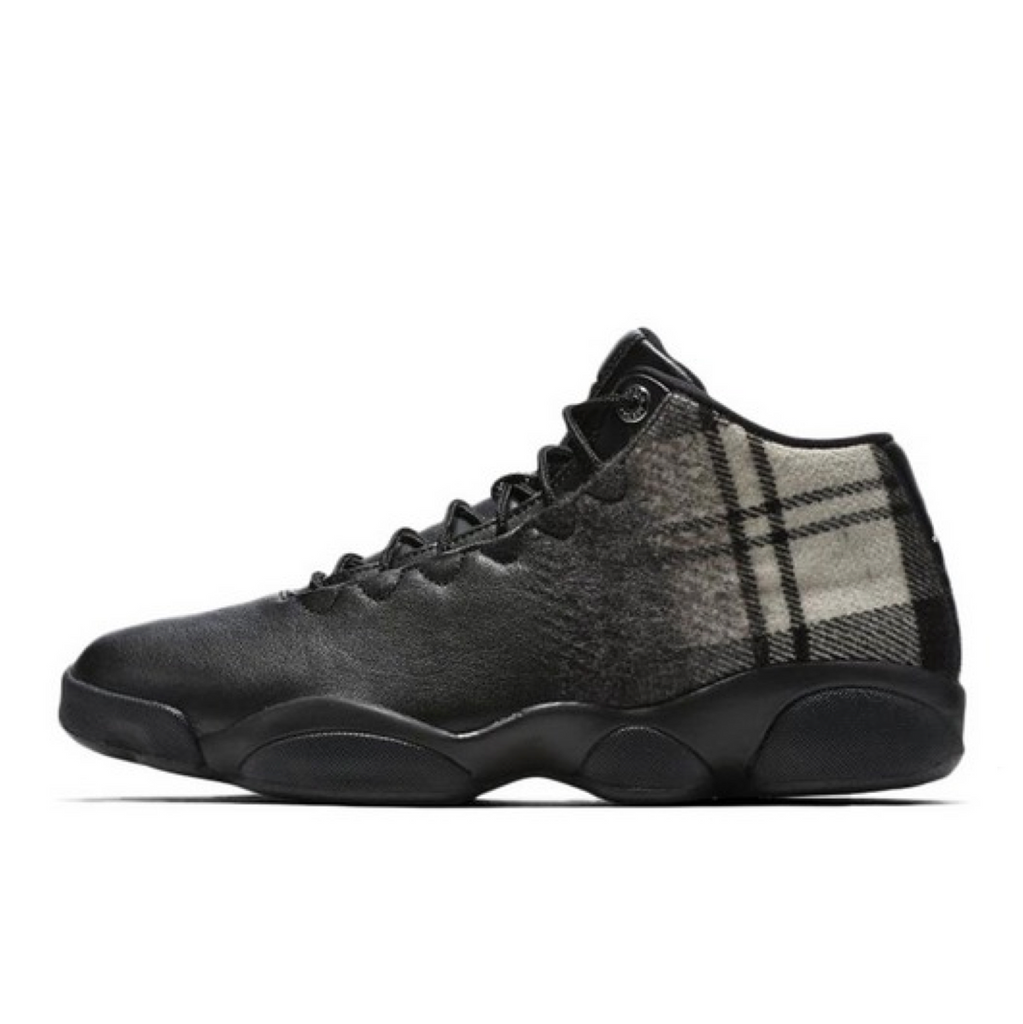 Jordan horizon low triple black online
