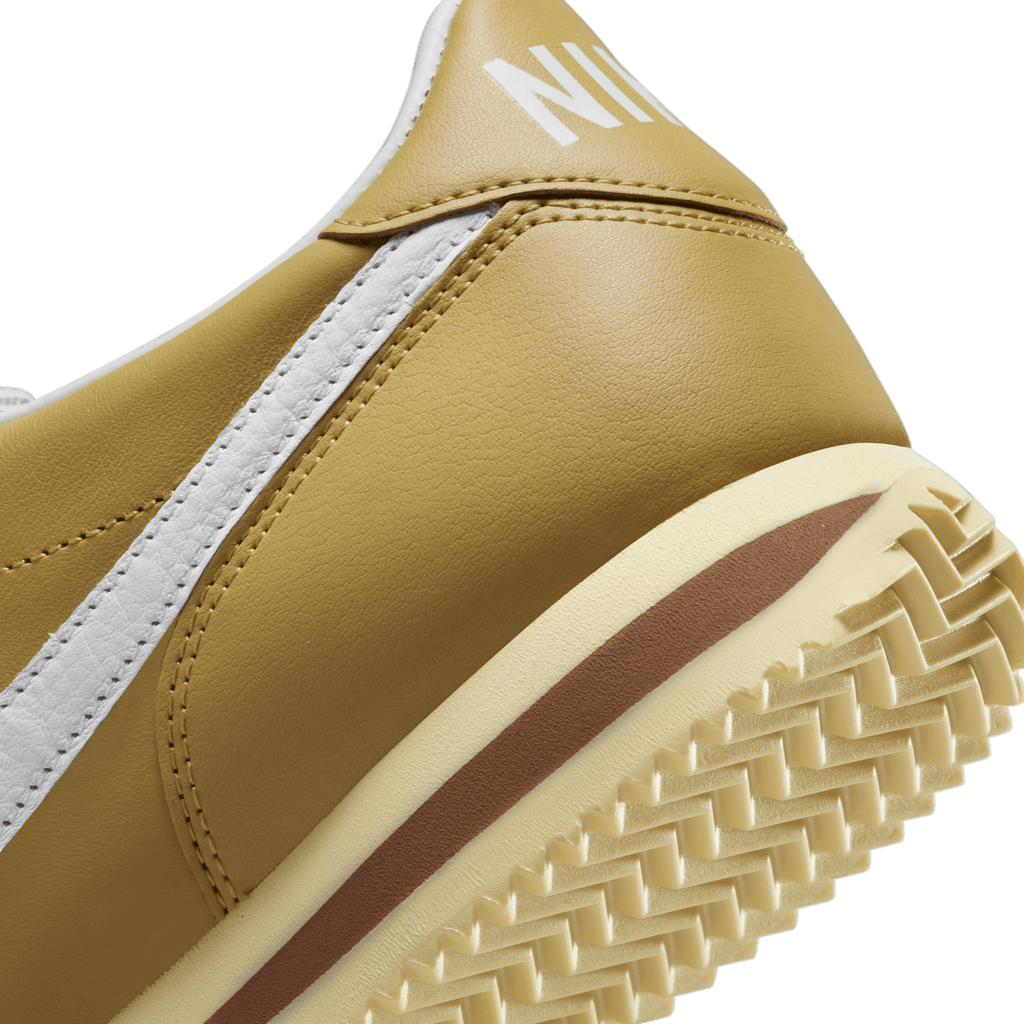 NIKE CORTEZ 23 SE - WHEAT GOLD/WHITE-COCONUT MILK