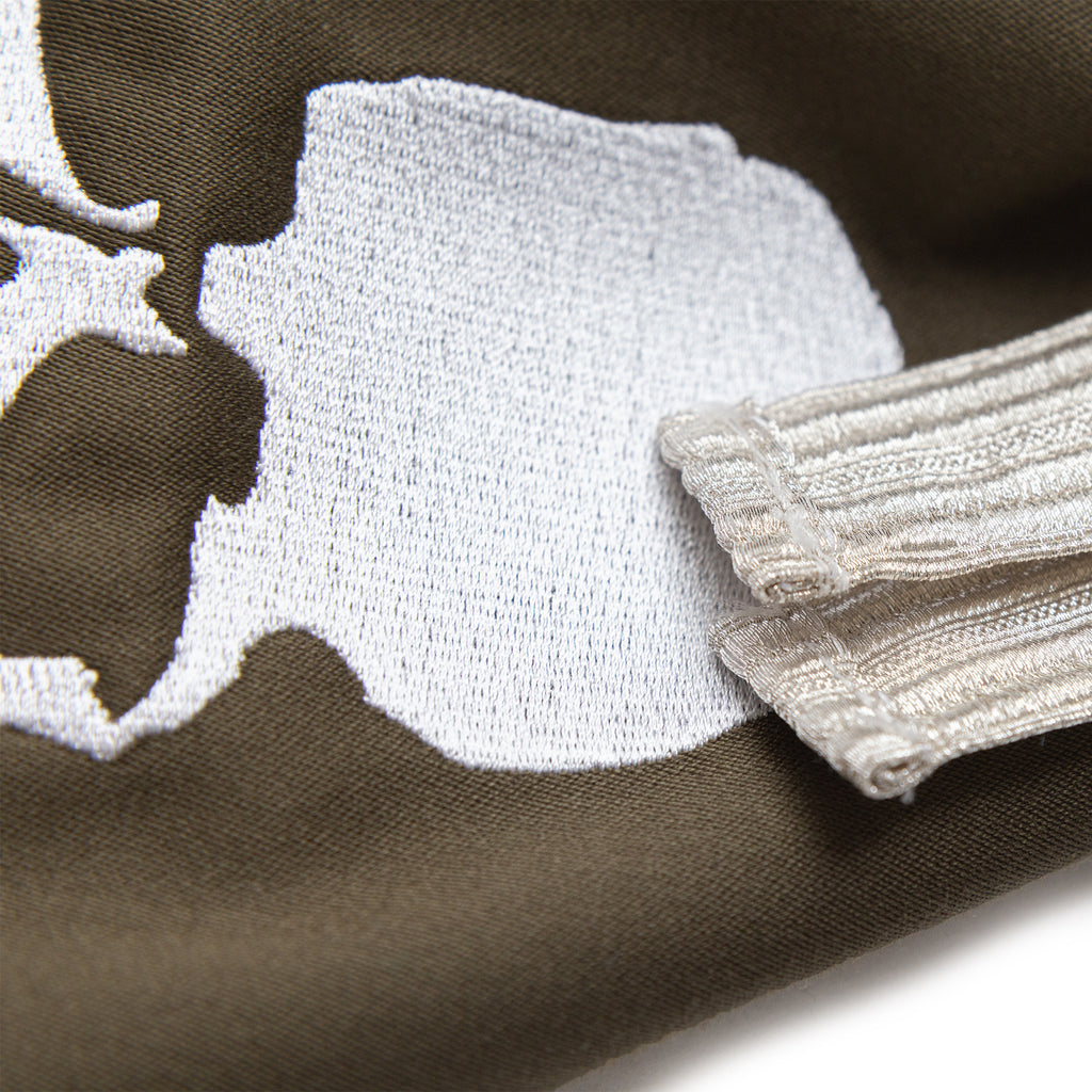 KHAKI MASTERMIND SKULL CARGO PANT LOGO DETAIL